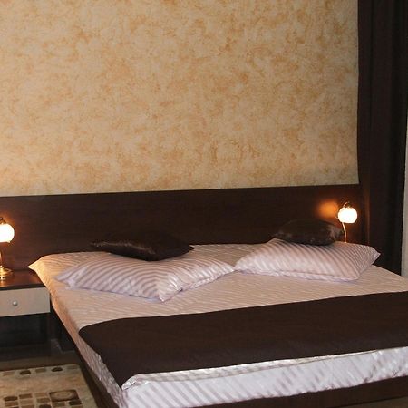 Pension Cleopatra Targu Mures Luaran gambar