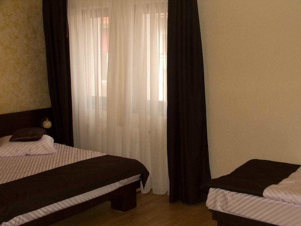 Pension Cleopatra Targu Mures Luaran gambar